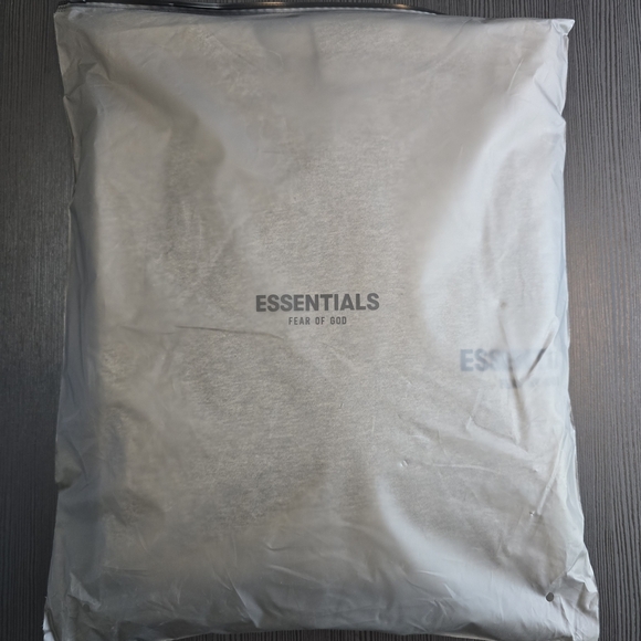 Essentials Fear of God Hoodies - Dark Oatmeal Hoodie - Picture 5 of 5